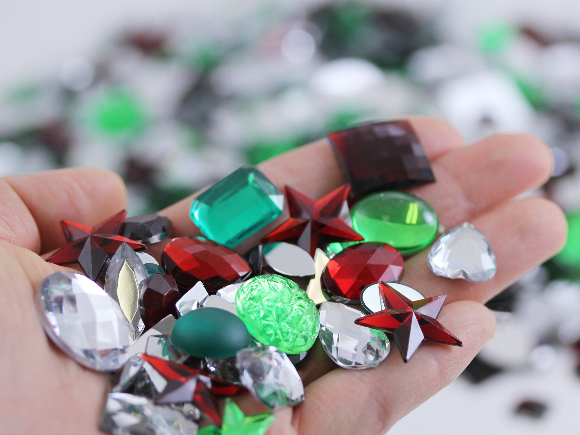 Christmas Holiday Mix Red Green & Clear Flat Back Gems In Bulk