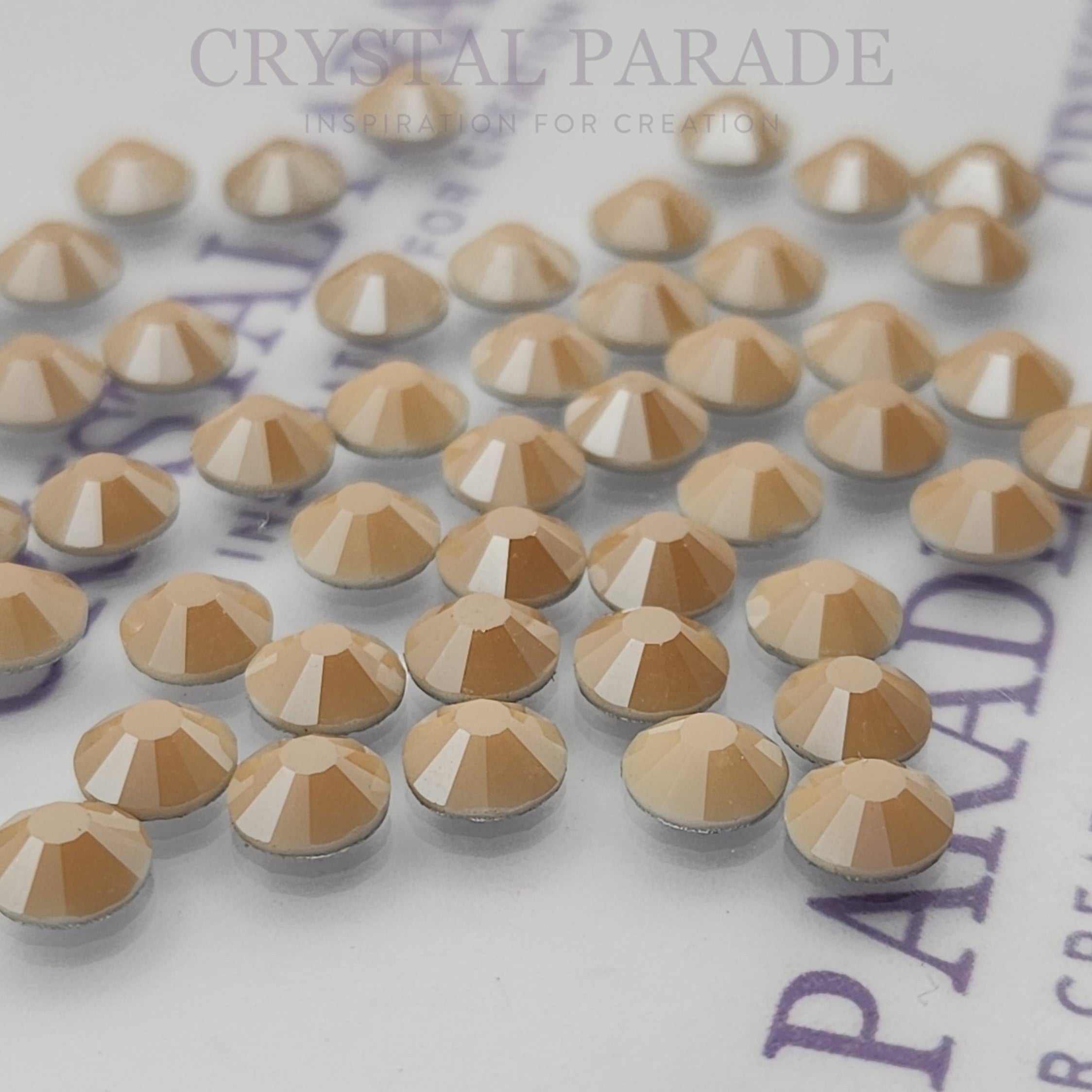Luna Non Hotfix Rhinestones - Beige Shimmer