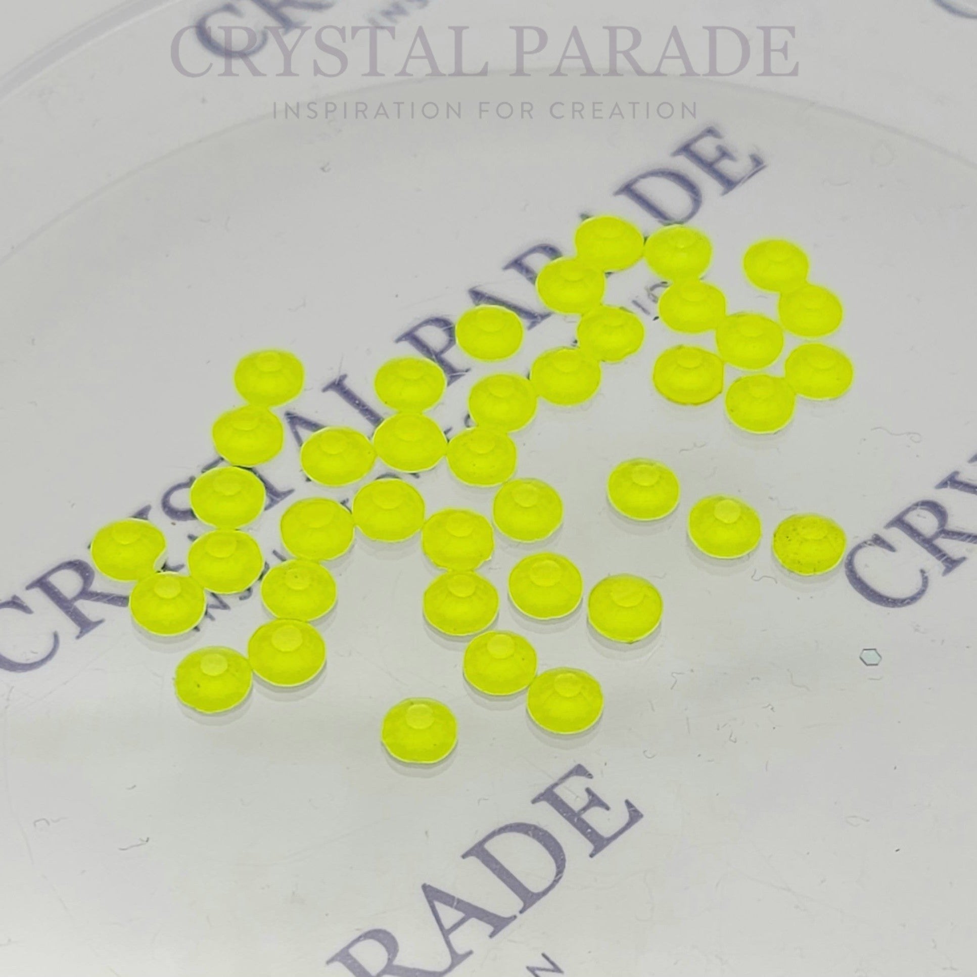 Luna Non Hotfix Rhinestones - Neon Citrine