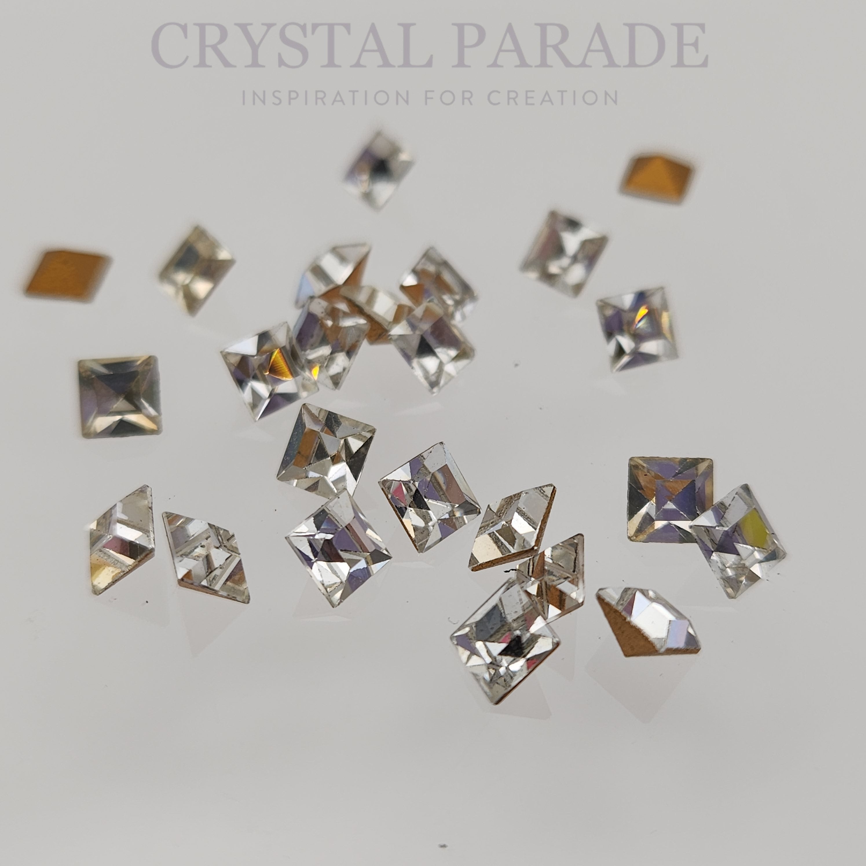 Swarovski 4428 xilion-Fancy Square 4mm - Pack of 24 Clear