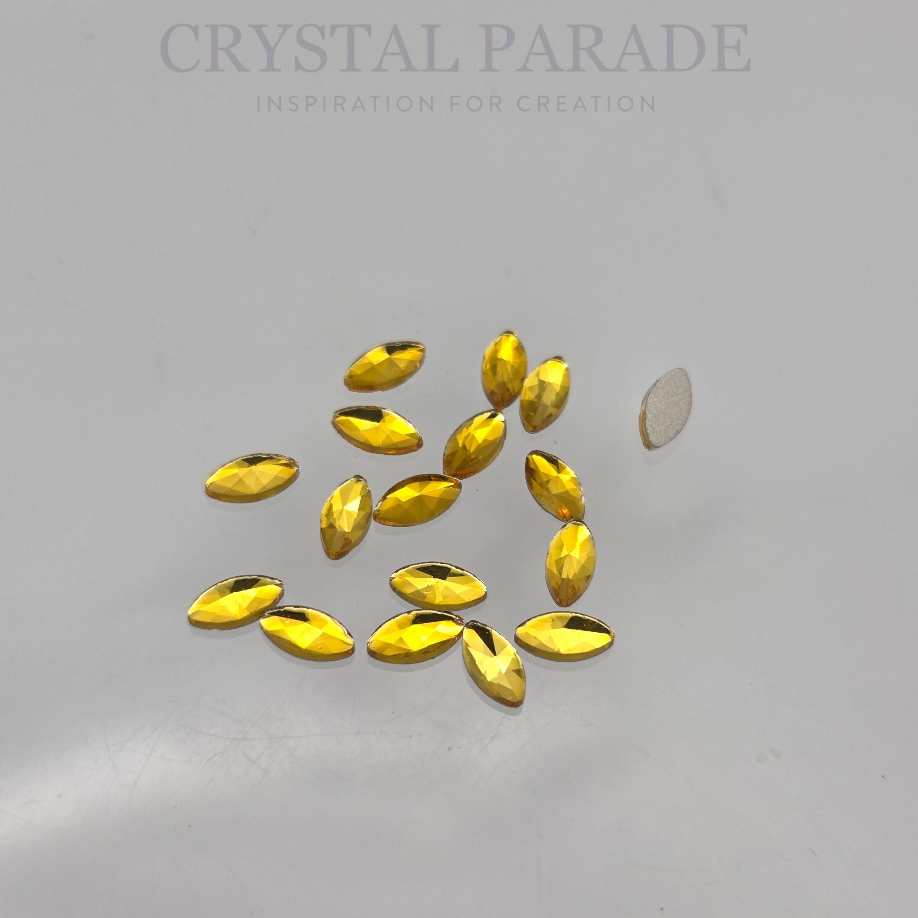 Zodiac Crystal Navette 6x4mm Topaz - Pack of 20