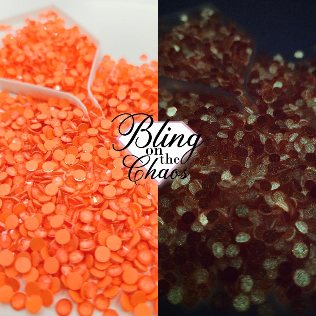 Glow Bright Hyacinth Rhinestone