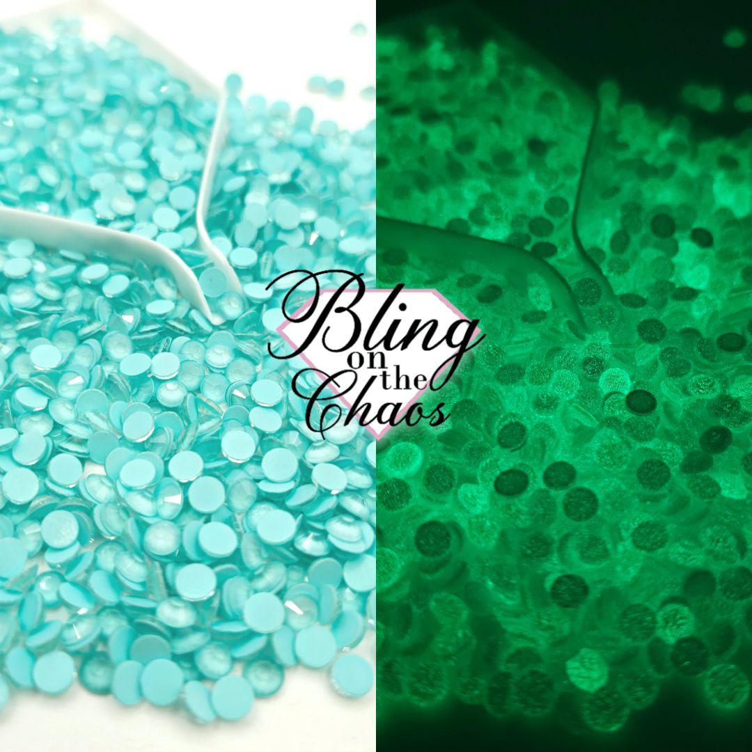Glow Light Aqua/Frosted Breakfast Blue Rhinestone
