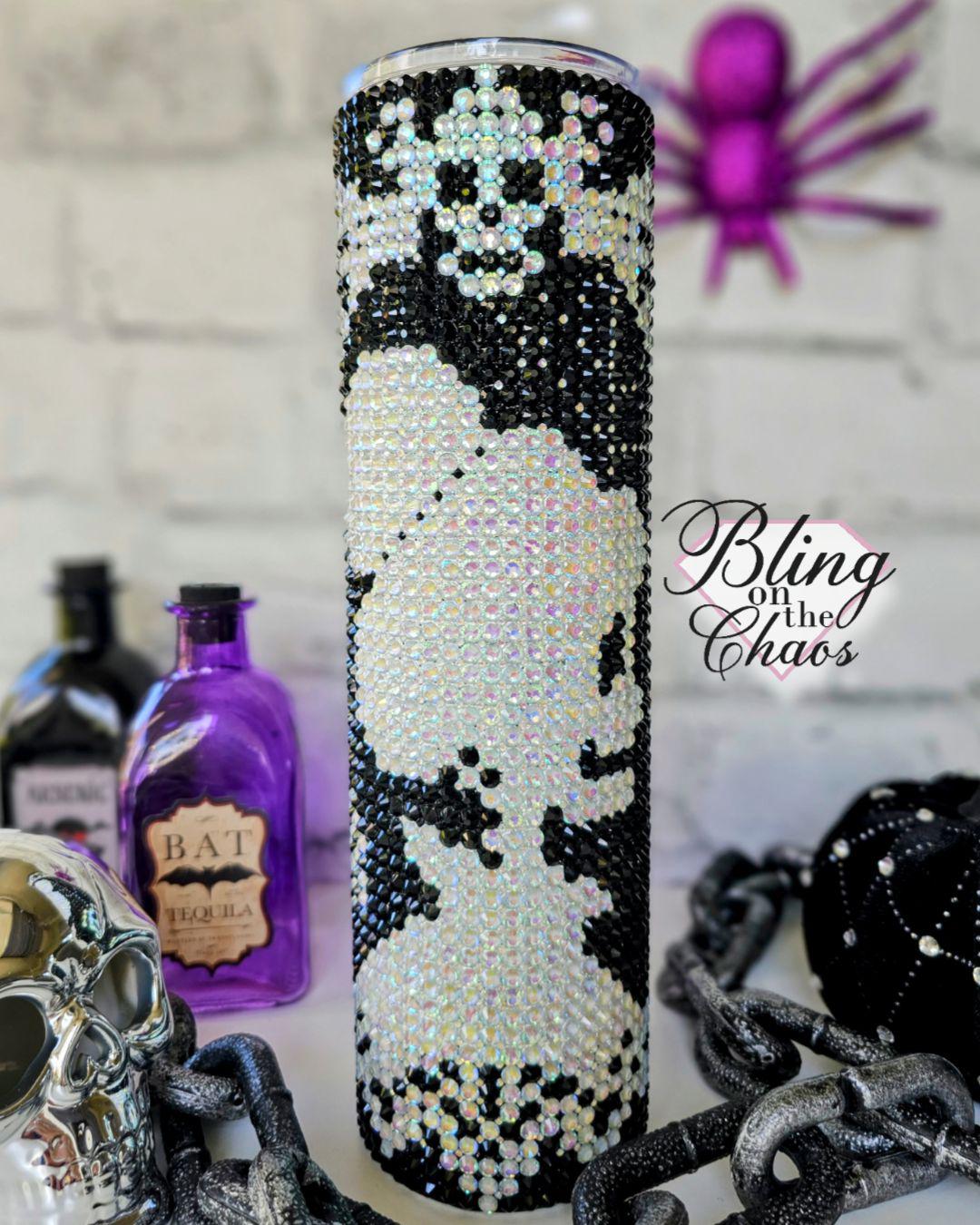 Miss Cleo Cameo Premium Grid 32oz Plump Pattern