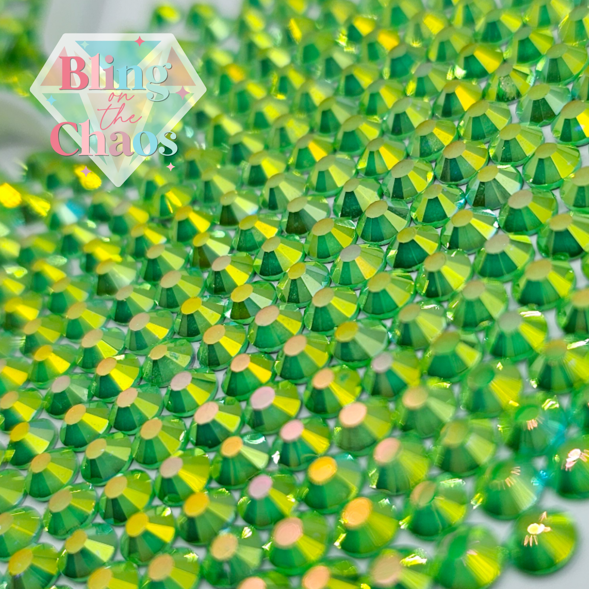 Peridot Mocha Magic Rhinestone