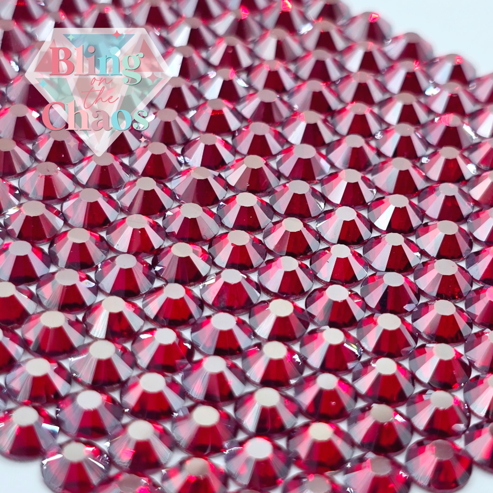 Medium Siam Luster Rhinestone