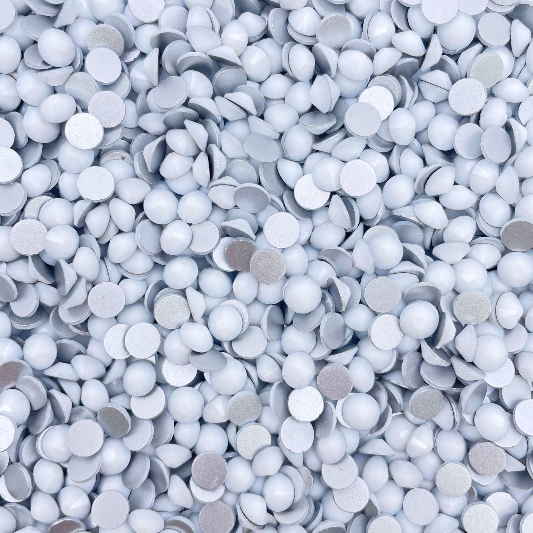 Ceramic White Glass Rhinestones