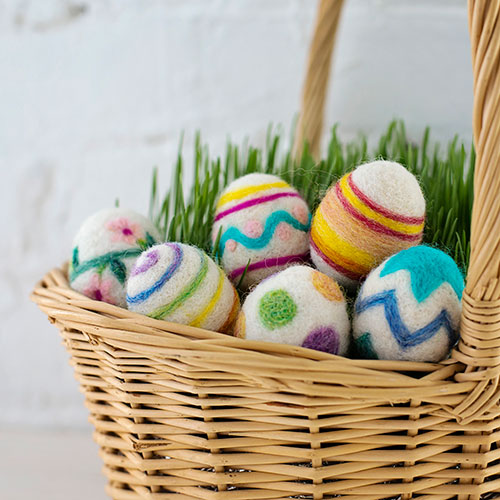 Sculpting with Wool Needle Felting Kit - Easter Eggs
