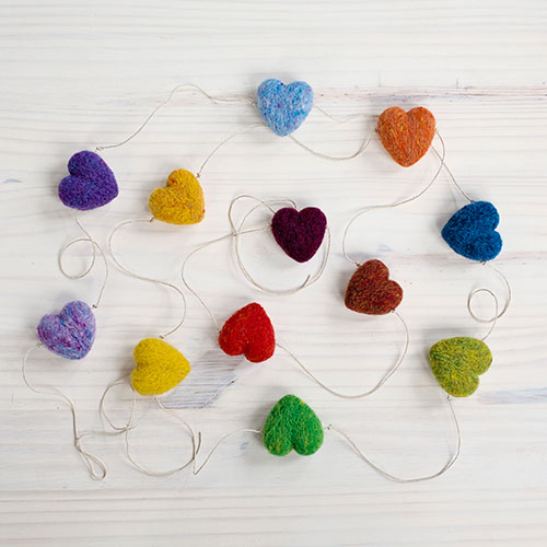 Sculpting with Wool Needle Felting Kit - Rainbow Heart Garland