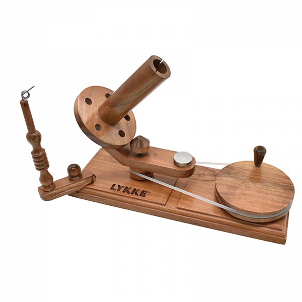 LYKKE Acacia Wood Ball Winder