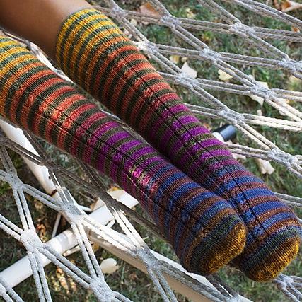 Cabled Insert Sock Pattern - Uneek Fingering