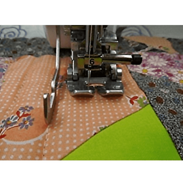 Brother SA206 Dual Feed Quilting Guide