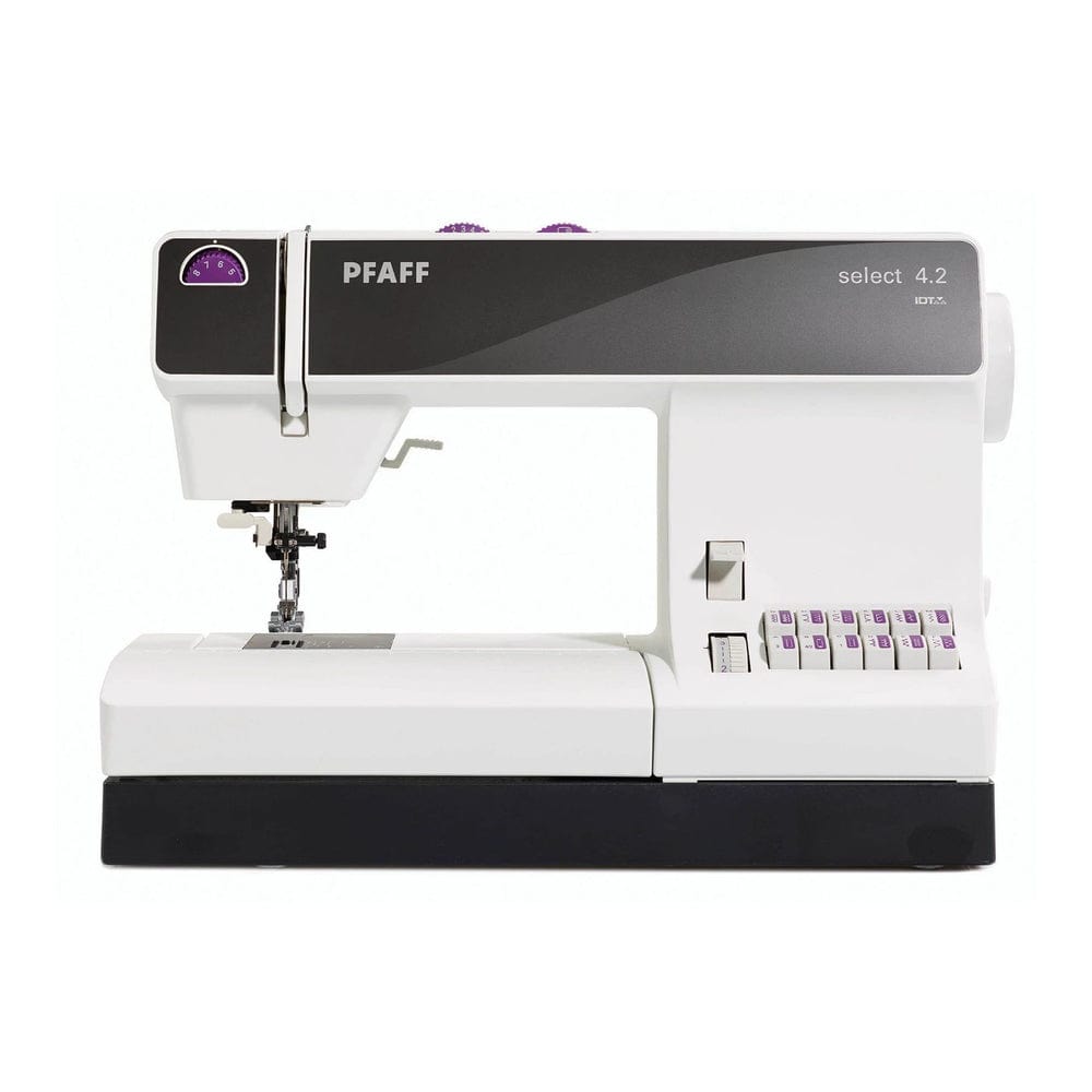 Pfaff select 4.2 Sewing Machine