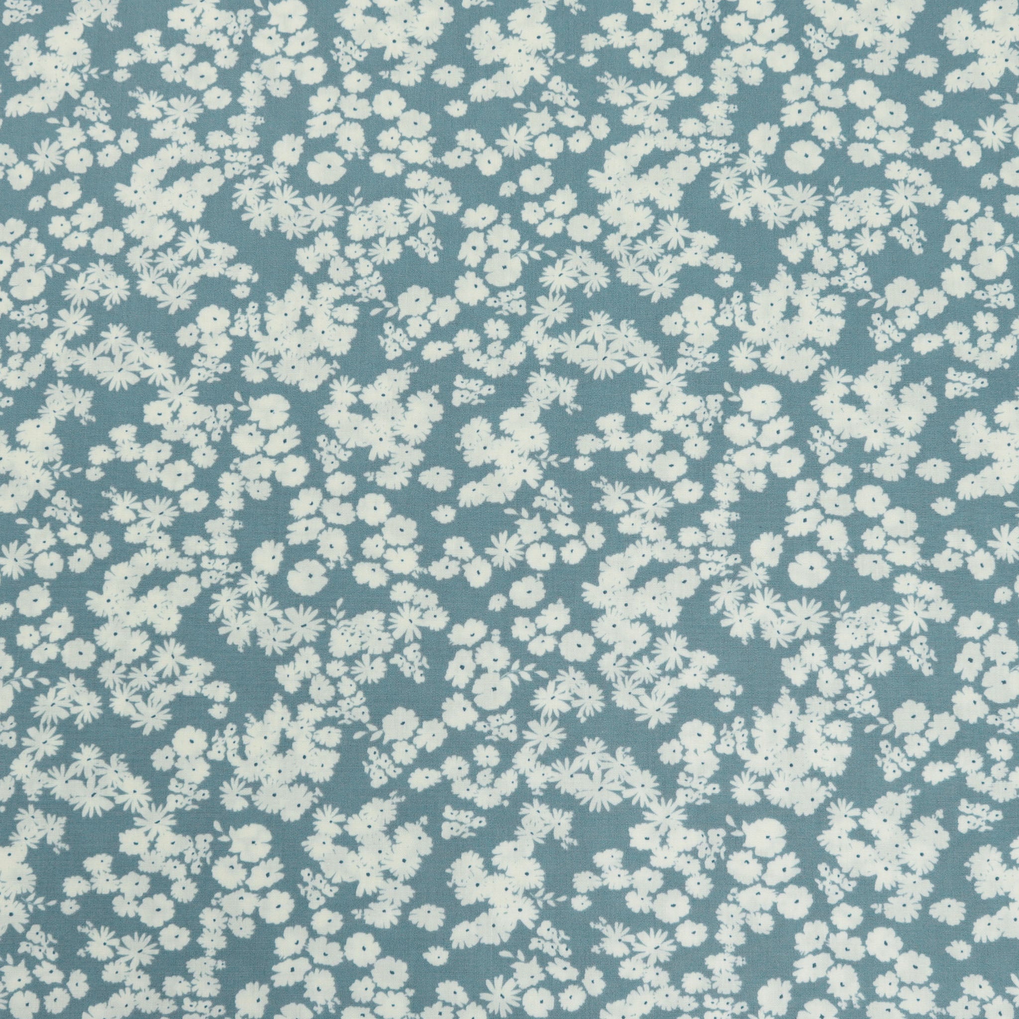 A Year in Petals Fabric Collection - Smoky Blossoms Cloud